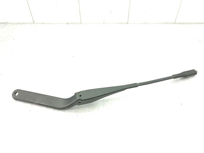 Bras essuie glace avant gauche BMW SERIE 1 E81 Diesel