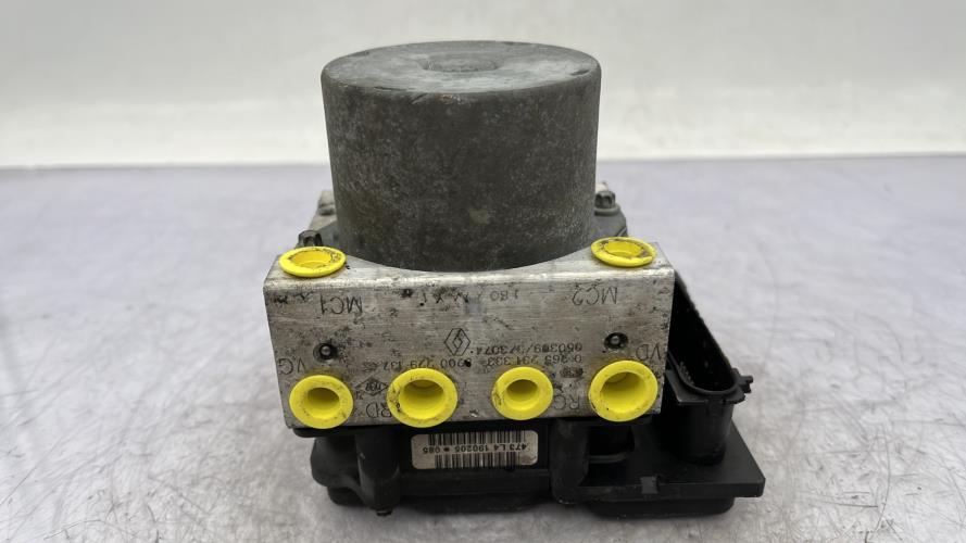 Bloc ABS (freins anti-blocage) RENAULT TWINGO 1 PHASE 3 Essence