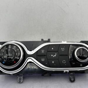 Commande chauffage RENAULT CLIO 4 PHASE 2 BREAK Essence