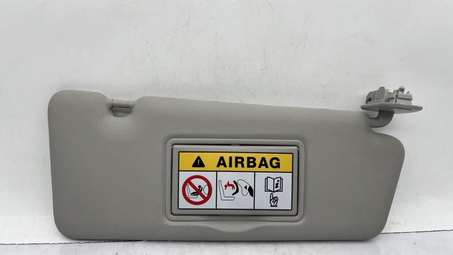 Pare soleil droit RENAULT CLIO 4 PHASE 2 BREAK Essence