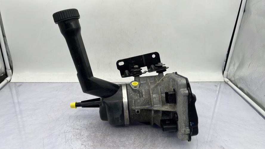 Pompe de direction CITROEN C4 PICASSO 1 Diesel