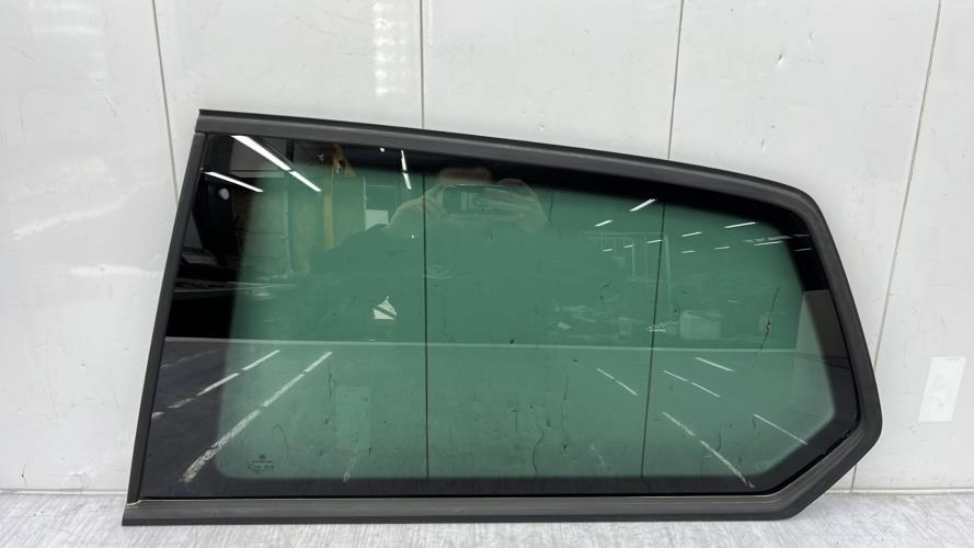 Custode arriere gauche VOLKSWAGEN GOLF 7 PHASE 1 Essence