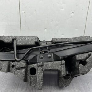 Cric (Ensemble depannage) RENAULT MEGANE 2 PHASE 1 Essence