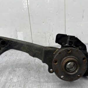 Fusee avant droit AUDI A4 1 AVANT PHASE 1 BREAK Diesel