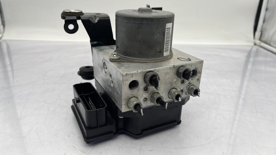 Bloc ABS (freins anti-blocage) FORD MONDEO 3 PHASE 1