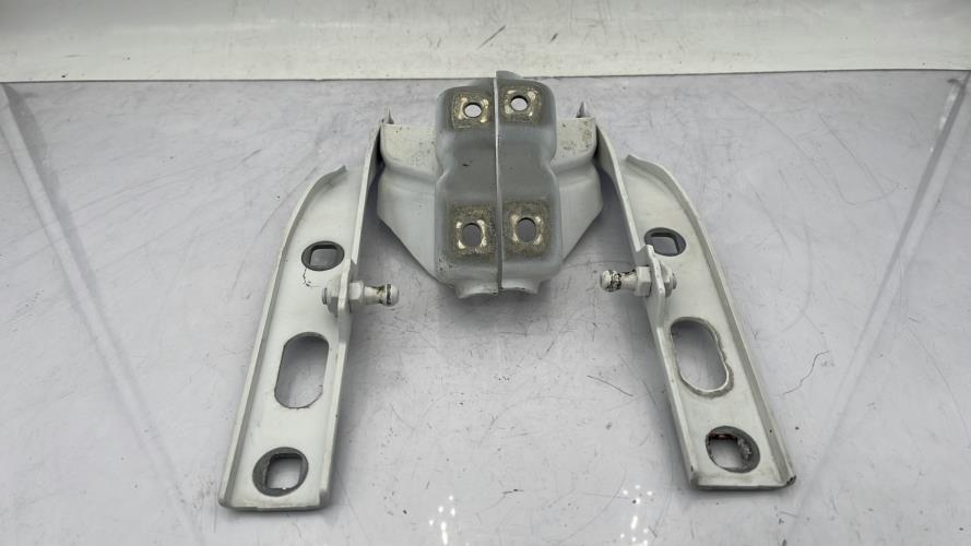 Charniere de capot AUDI Q5 1 PHASE 1 Diesel