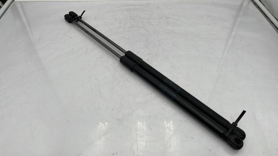 Verin de coffre VOLKSWAGEN POLO 6 PHASE 1 Diesel