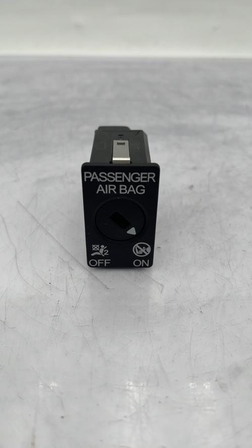 Commande de condamnation air bag VOLKSWAGEN POLO 6 PHASE 1 Diesel