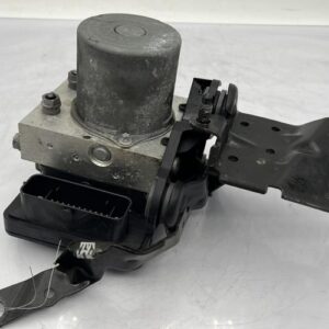 Bloc ABS (freins anti-blocage) VOLKSWAGEN POLO 6 PHASE 1 Diesel