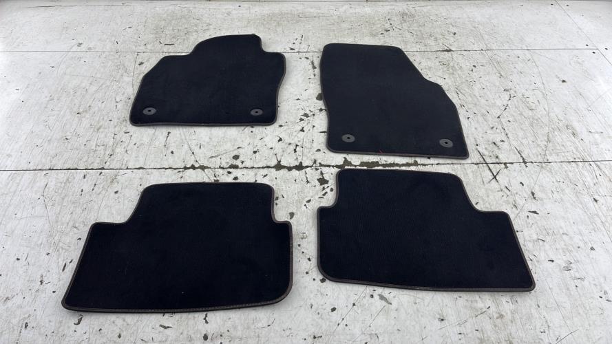 Tapis de sol VOLKSWAGEN POLO 6 PHASE 1 Diesel