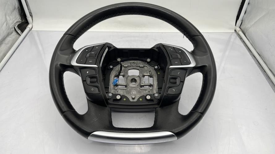 Volant CITROEN C4 2 PHASE 1 Essence