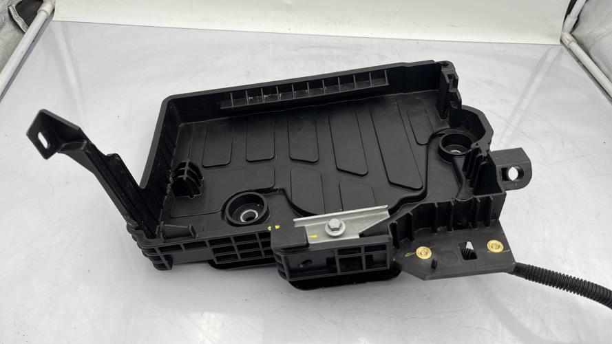 Coffre à batterie DACIA SANDERO 3