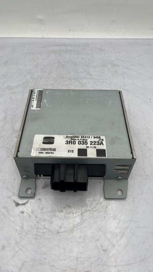 Amplificateur audio SEAT EXEO ST BREAK Diesel