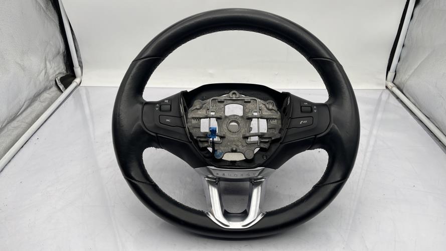 Volant PEUGEOT 208 1 PHASE 2 Essence