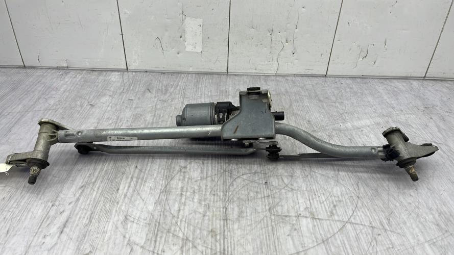Moteur essuie glace avant AUDI A4 2 AVANT PHASE 2 BREAK Diesel