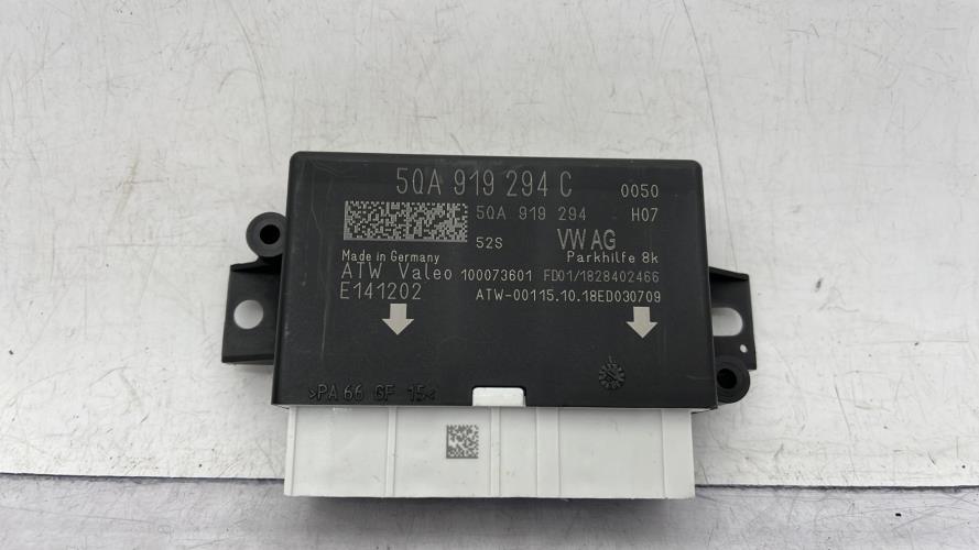 Boitier d'aide au stationnement VOLKSWAGEN POLO 6 PHASE 1 Diesel