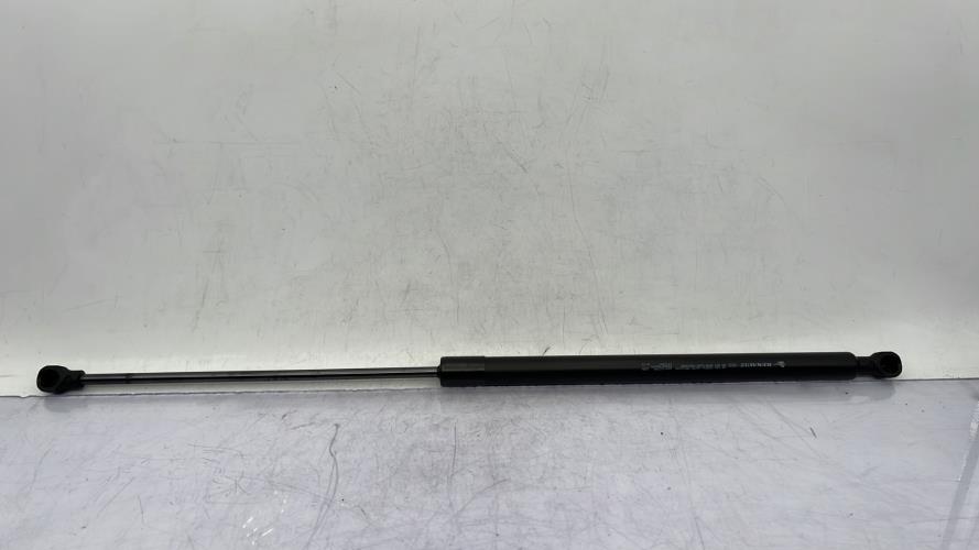 Verin de capot DACIA SANDERO 2 PHASE 2 Essence