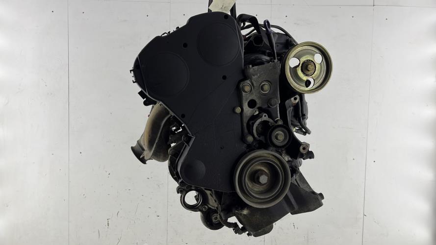 Moteur PEUGEOT 407 PHASE 1 Essence
