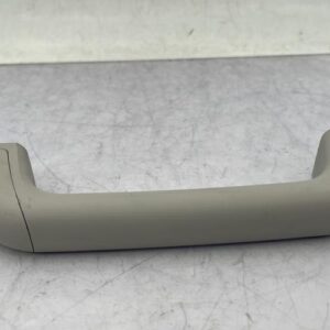 Poignee de maintien avant droit DACIA SANDERO 3
