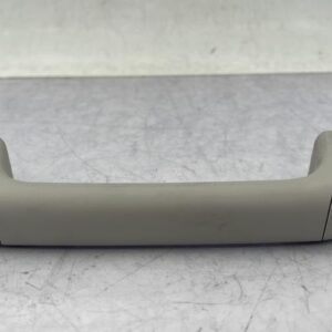 Poignee de maintien arriere droit DACIA SANDERO 3