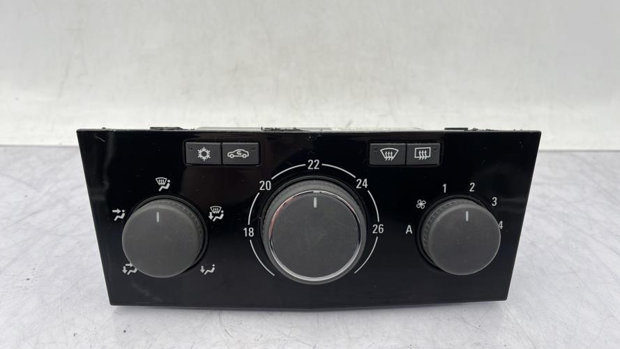 Commande chauffage OPEL ASTRA H GTC PHASE 1 Diesel