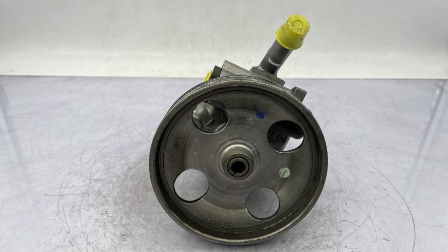 Pompe de direction CITROEN C5 2 Diesel