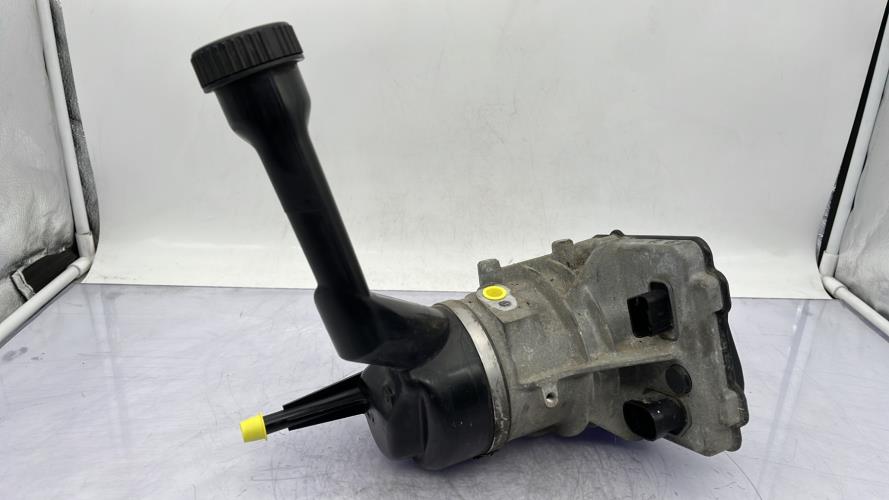 Pompe de direction CITROEN C4 PICASSO 1 Diesel