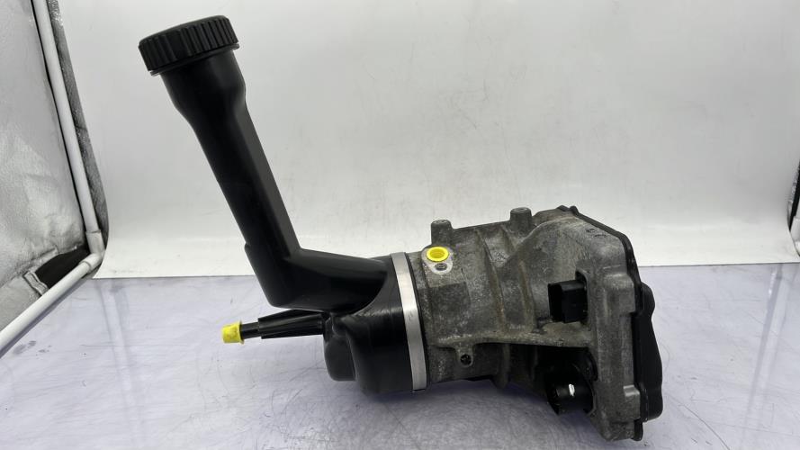 Pompe de direction CITROEN C4 PICASSO 1 Diesel