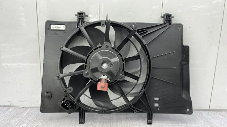 Moto ventilateur radiateur FORD FIESTA 6 PHASE 2 Essence