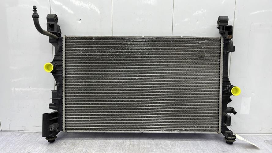 Radiateur eau OPEL CORSA E Essence