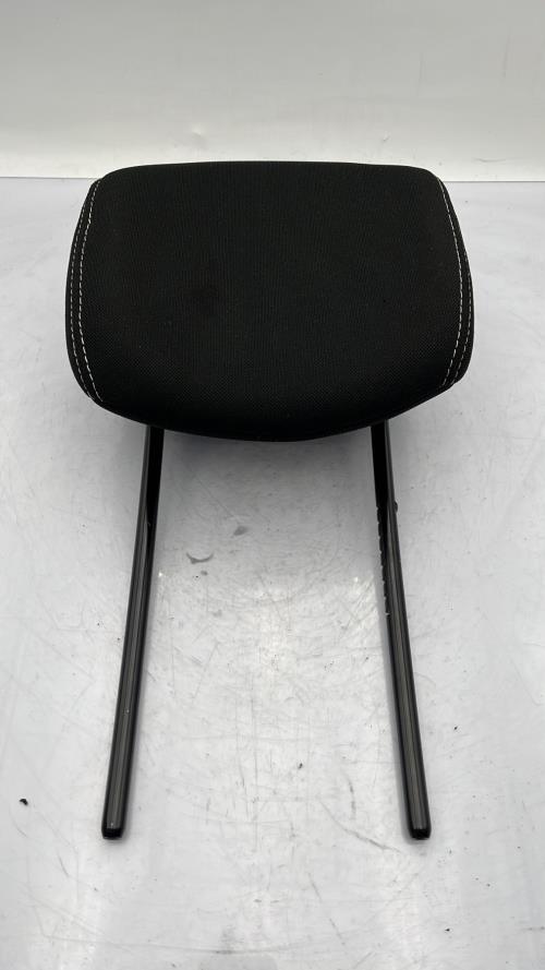Appui tete avant RENAULT CLIO 4 PHASE 2 Essence