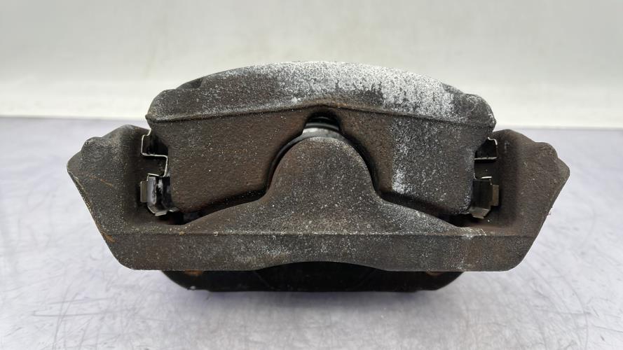 Etrier avant droit (freinage) BMW SERIE 1 E87 PHASE 2 Diesel