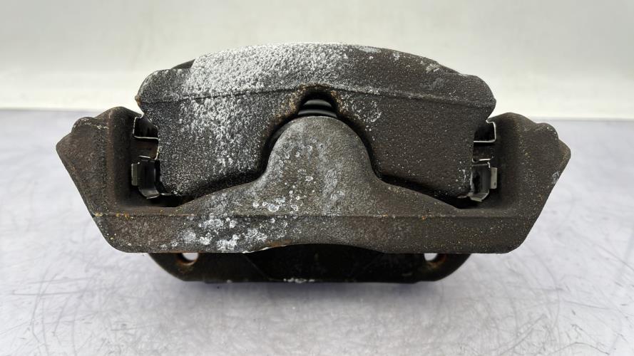 Etrier avant gauche (freinage) BMW SERIE 1 E87 PHASE 2 Diesel