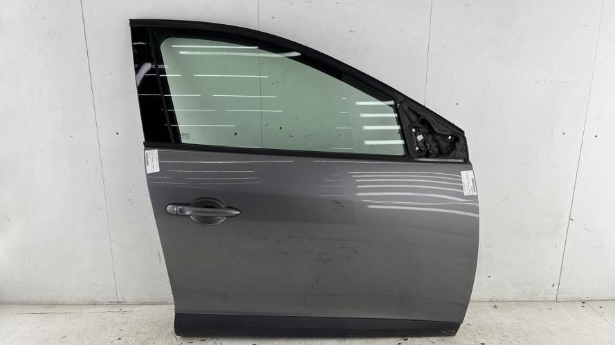 Porte avant droit RENAULT MEGANE 3 PHASE 1 Essence/Ethanol