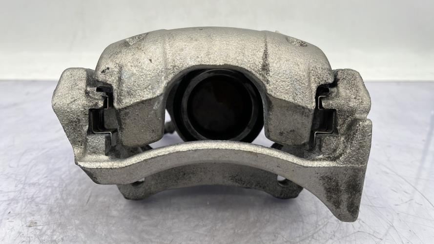 Etrier avant droit (freinage) DACIA SANDERO 3