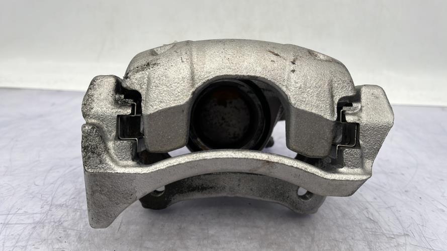 Etrier avant gauche (freinage) DACIA SANDERO 3