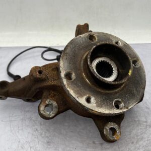 Fusee avant gauche DACIA SANDERO 3