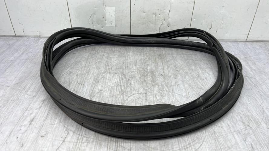 Joint de coffre RENAULT MEGANE 4 PHASE 1 Diesel