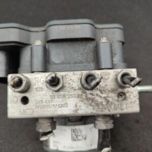 Bloc ABS (freins anti-blocage) PEUGEOT 308 2 SW PHASE 1 BREAK Diesel