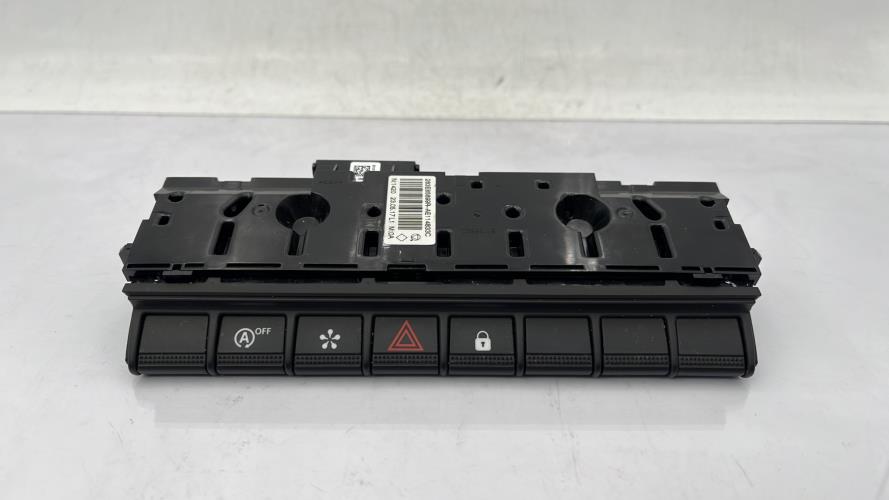 Bouton de warning RENAULT CLIO 5 PHASE 1 Essence