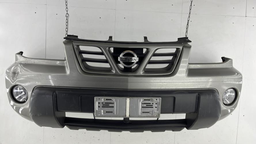 Pare choc avant NISSAN T30