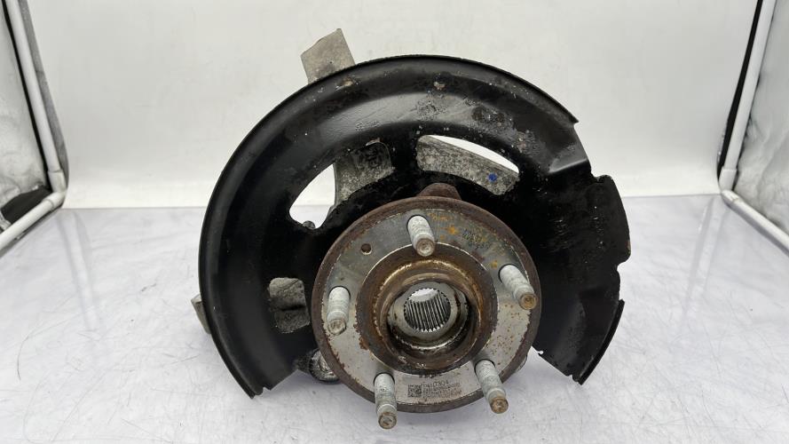Fusee avant gauche OPEL ASTRA K PHASE 1 Essence
