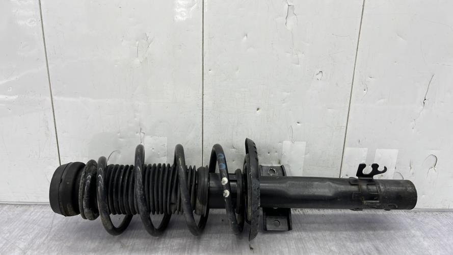 Amortisseur avant droit VOLKSWAGEN POLO 5 PHASE 1 Diesel