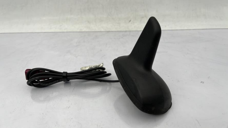 Antenne MERCEDES CLASSE C 204 PHASE 2 BREAK Diesel