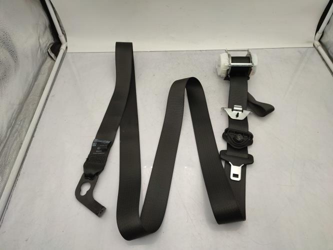 Ceinture avant droit OPEL MERIVA B PHASE 2 Essence