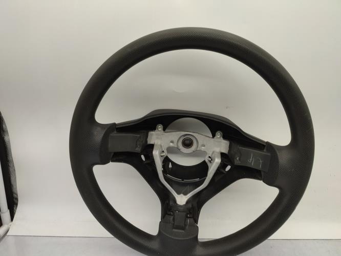 Volant PEUGEOT 107 PHASE 2 Essence