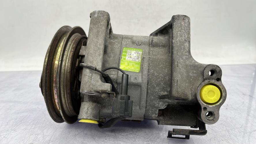 Compresseur clim NISSAN T30
