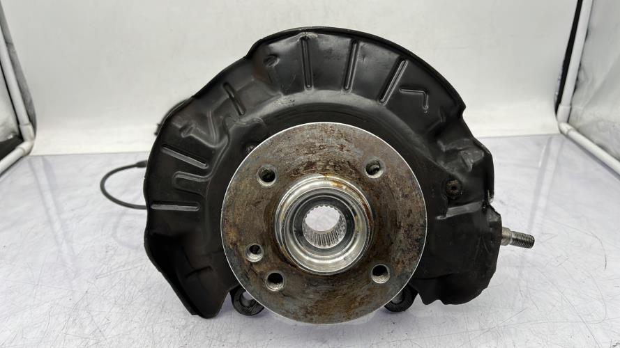 Fusee avant gauche MINI MINI 1 R50/R53 PHASE 1 Essence