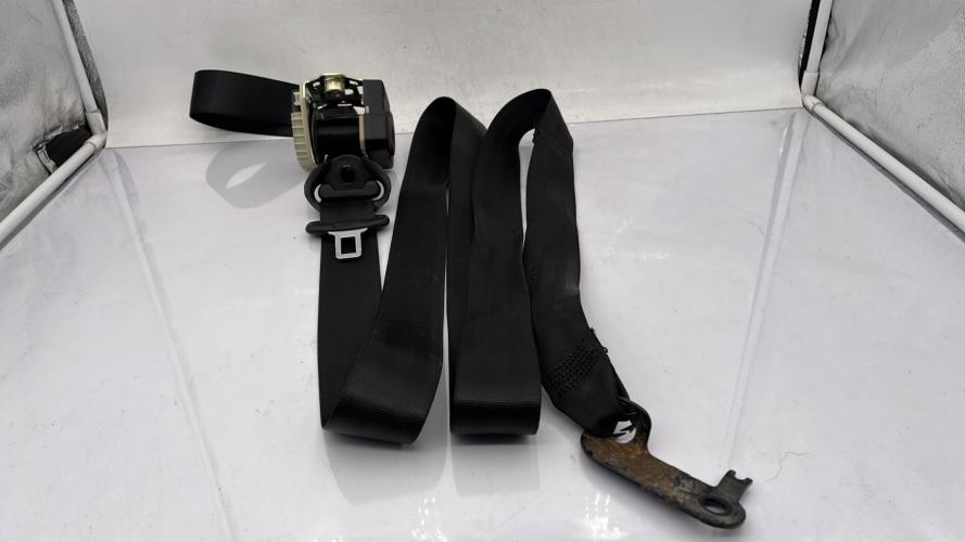 Ceinture arriere droit VOLKSWAGEN TOURAN 1 PHASE 1 Diesel