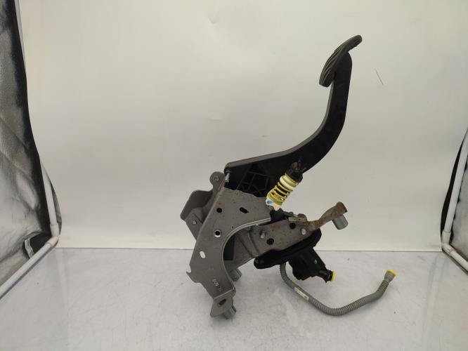 Pedale d'embrayage RENAULT MEGANE 4 PHASE 1 Diesel